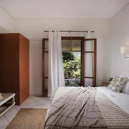 Blue House Apartman Vasilikí